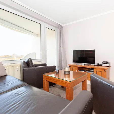 Trafalgar 327 Apartment